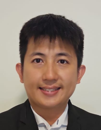 Dr Jonathan Tan